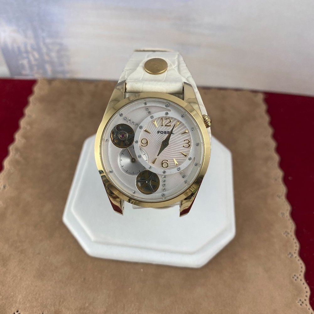 Unique Vintage Fossil Twist Watch 25Jewel Movement